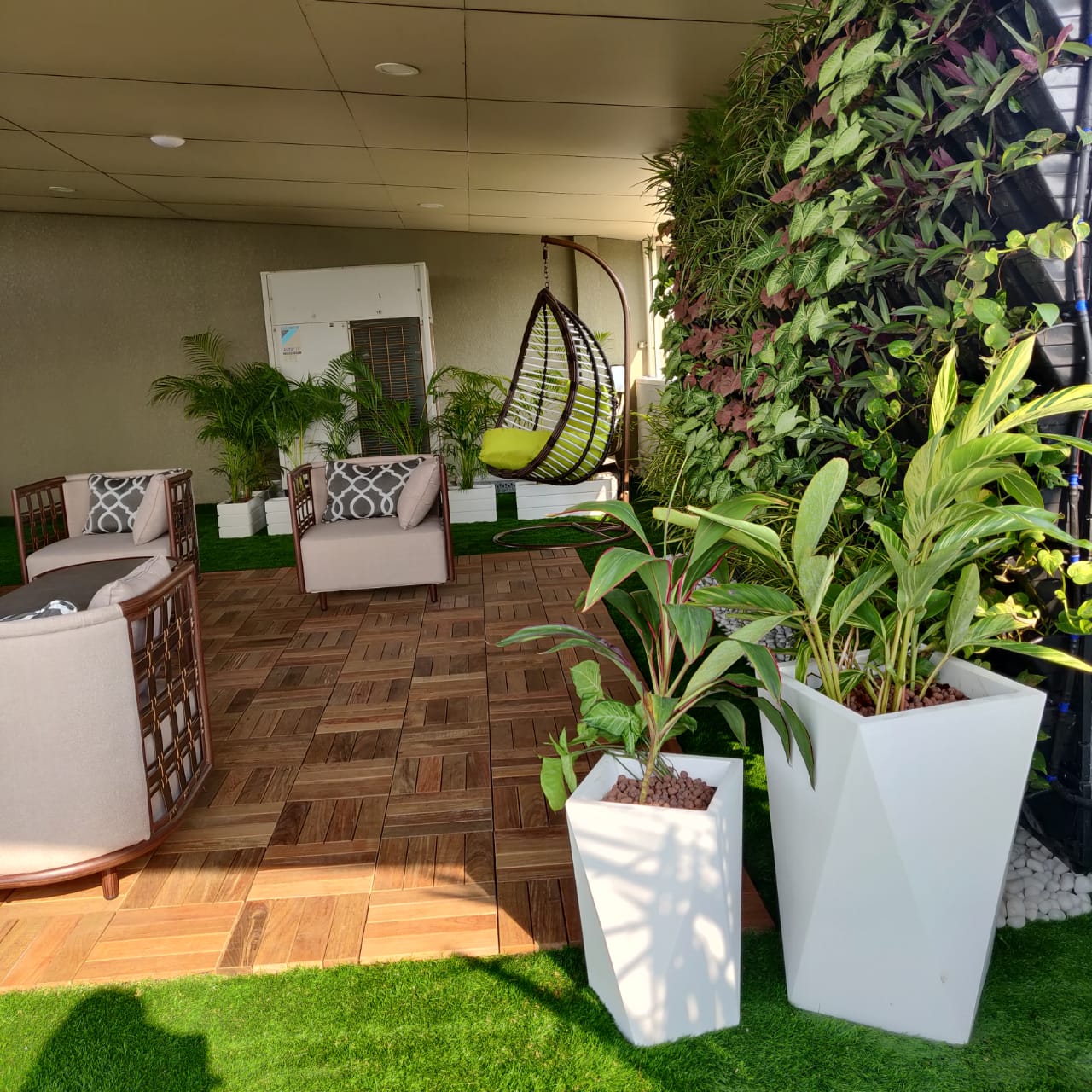 Aarti Planters